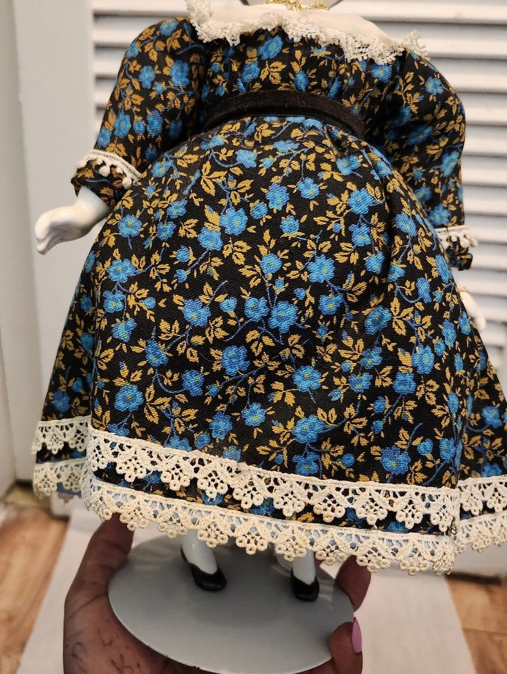 N/A lovely vintage